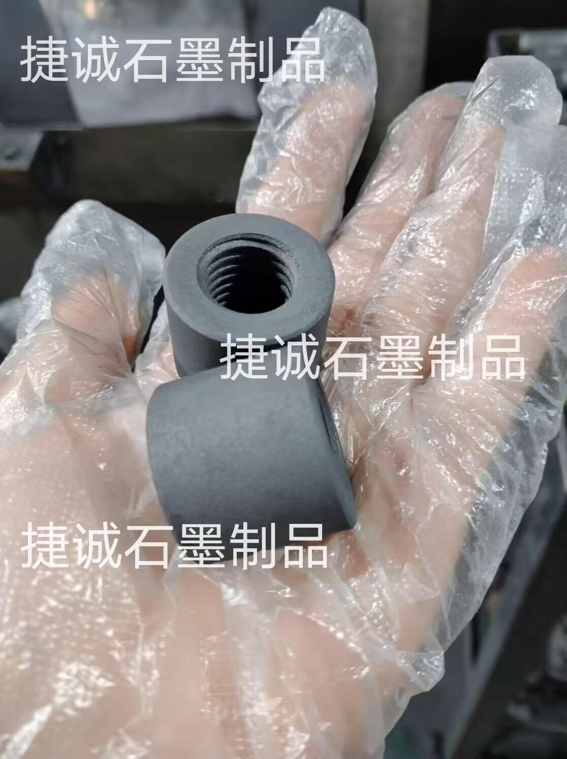 真空爐石墨螺母，真空爐石墨件，真空爐石墨配件，真空爐石墨件石墨螺母，真空爐石墨發(fā)熱元件，真空爐石墨配件石墨螺母，真空爐石墨件生產(chǎn)廠(chǎng)家，真空爐石墨件加工廠(chǎng)